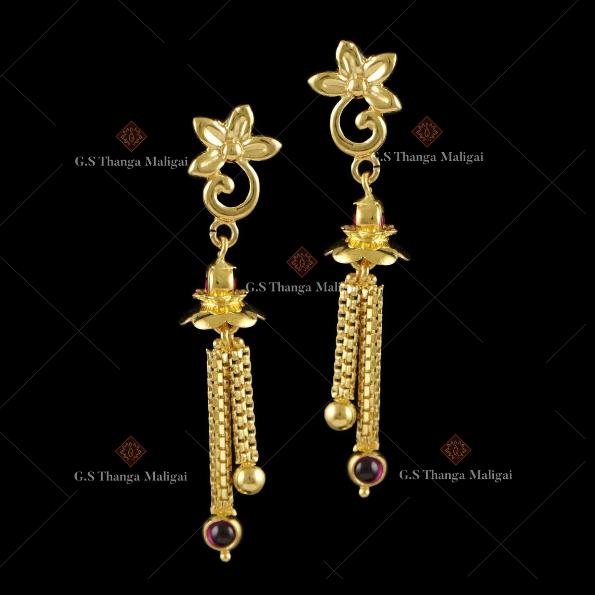 Personable Gold Women Casting Earring